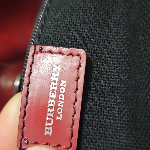 Burberry Bag - Picture 5 of 7